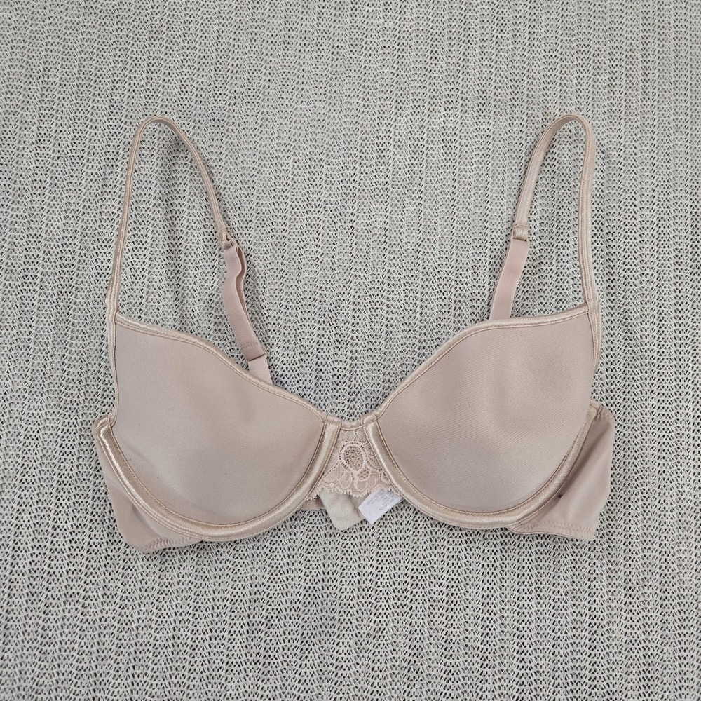 Victoria's Secret Bra Womens 34C Beige‎ T-Shirt Underwire Molded Lined Lace